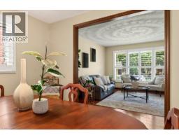 118 POTTRUFF Road S - 13