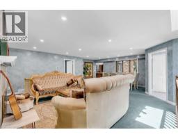 1356 OAK Lane - 13