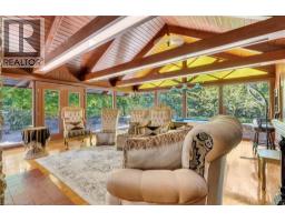 1356 OAK Lane - 16