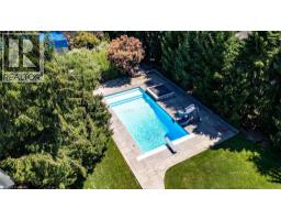 21 KERMAN Avenue - 3