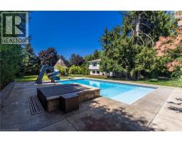 21 KERMAN Avenue - 36