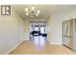 22 BLACKHORNE Crescent - 11