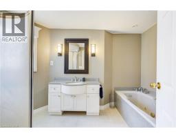 22 BLACKHORNE Crescent - 16
