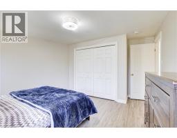 22 BLACKHORNE Crescent - 20