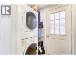 22 BLACKHORNE Crescent - 21