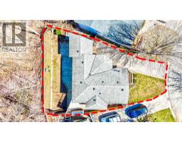 22 BLACKHORNE Crescent - 39
