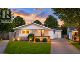 22 BLACKHORNE Crescent - 41