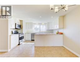 22 BLACKHORNE Crescent - 5
