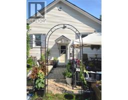 250 GROVE Street - 32