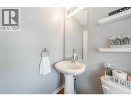 142 BRADLEY Avenue - 17