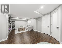 142 BRADLEY Avenue - 32