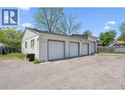 202 BREITHAUPT Street - 8