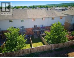 41 EDENROCK Drive - 7
