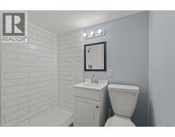 380 THAYER Avenue - 35
