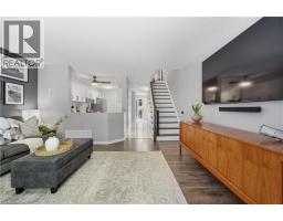 27 BRONTE Court - 13