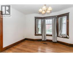 64 SIMEON Street - 33