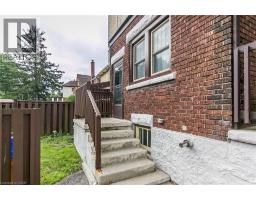 64 SIMEON Street - 36