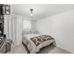 10 TAYLOR Crescent - 29
