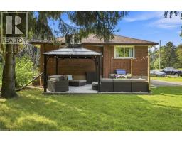 10 TAYLOR Crescent - 31