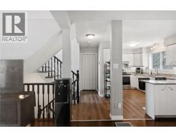 692 GRANGE Crescent - 7
