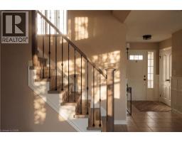 80 ROBERT SIMONE Way - 18
