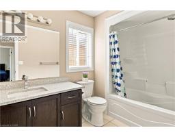 80 ROBERT SIMONE Way - 30