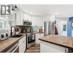 146 LYNDEN Road - 16