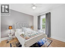 565 ST DAVID Street N - 22