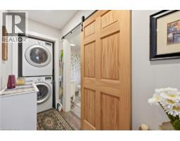 565 ST DAVID Street N - 41