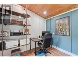 565 ST DAVID Street N - 49