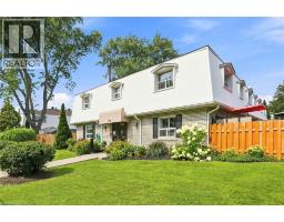 469 CLARIDGE Road UnitNo. 6 - 1