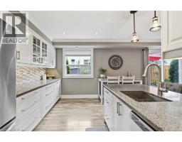 469 CLARIDGE Road UnitNo. 6 - 8