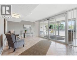 40 HARRISFORD Street UnitNo. 904 - 4