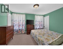 230 PICTON Street E - 23