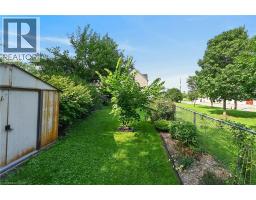 230 PICTON Street E - 38