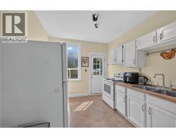 230 PICTON Street E - 5
