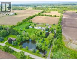 875 SAFARI Road - 2