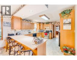 875 SAFARI Road - 40