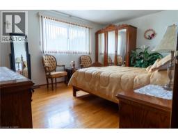 43 HENLEY Drive - 10