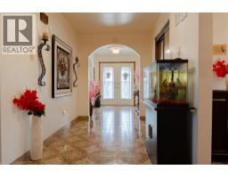 43 HENLEY Drive - 8