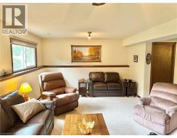 44 DOUGLAS Avenue - 23