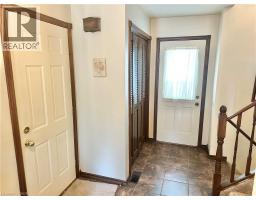 44 DOUGLAS Avenue - 3