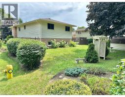 44 DOUGLAS Avenue - 34