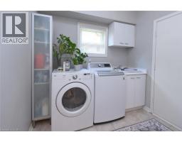 470 AMANDA Crescent - 21