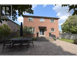 470 AMANDA Crescent - 46