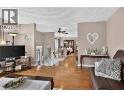 49 BROOKSTREAM Court - 11