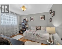 49 BROOKSTREAM Court - 27