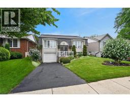 49 BROOKSTREAM Court - 3