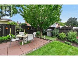 49 BROOKSTREAM Court - 48