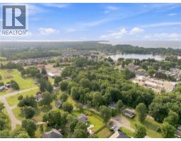 4861 MAPLEVIEW Crescent - 45